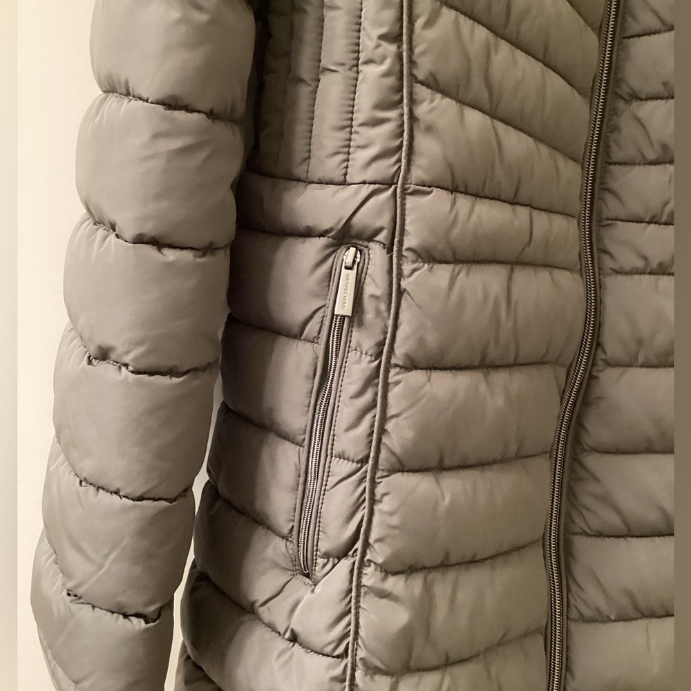 Michael Kors Packable Jacket - Picture 5 of 13